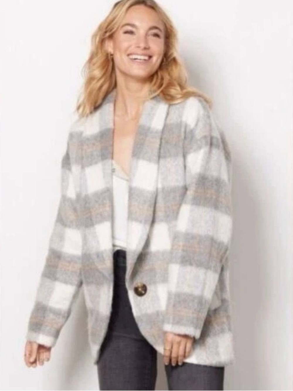 Evereve North Coast Plaid Coat Gray Cream